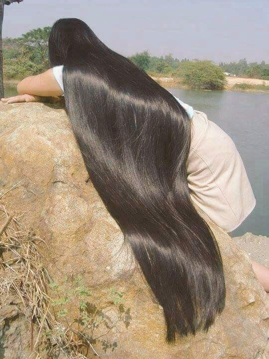 اطول شعر بالعالم